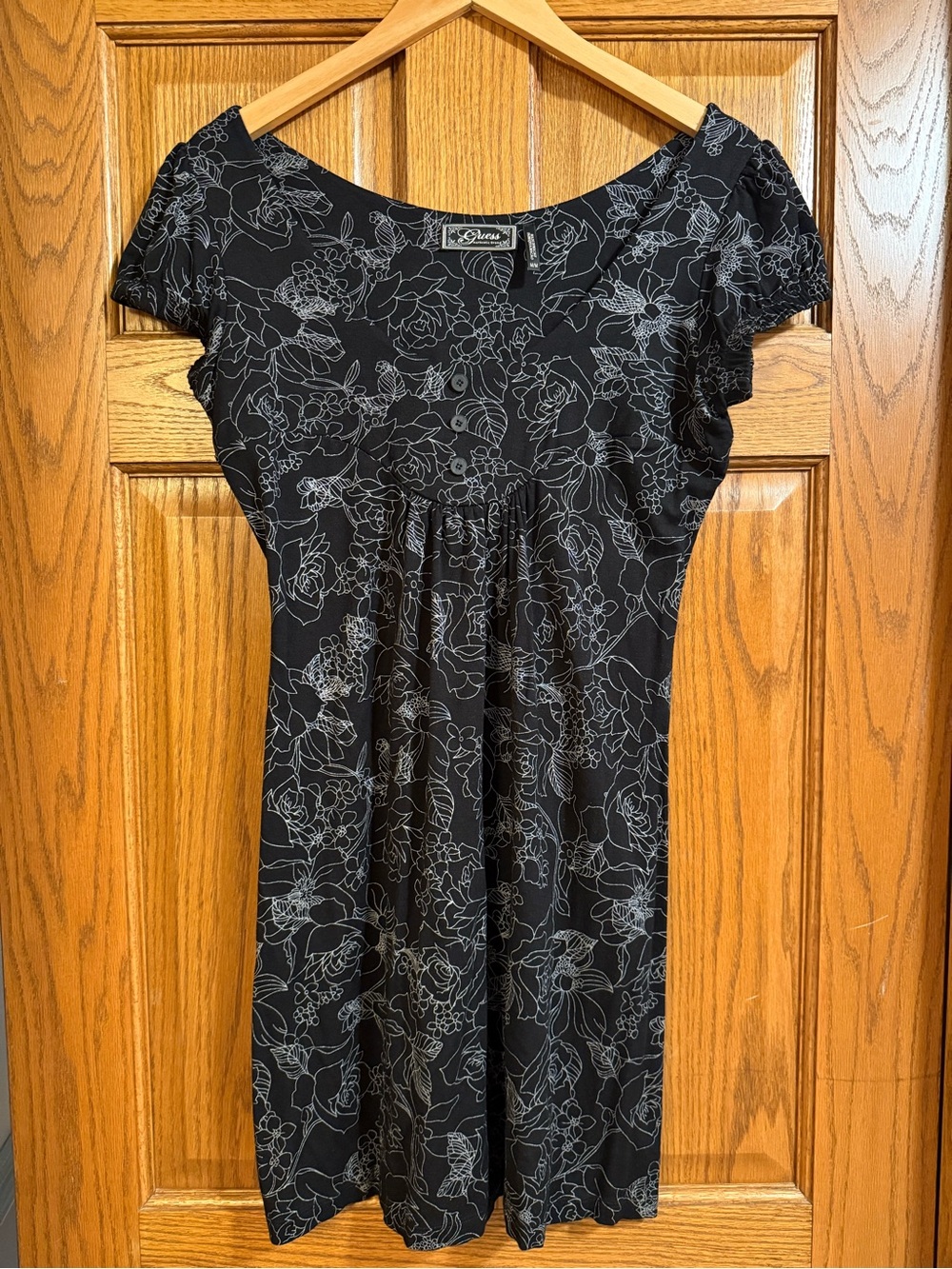 Guess Black Floral Scoop-Neck Dress with White Outline Print - size medium